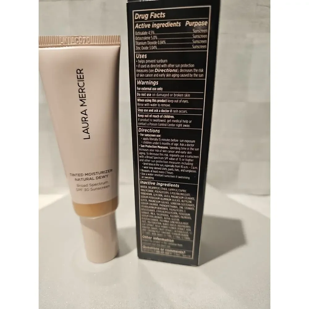 Laura Mercier Tinted Moisturizer Natural Dewy - 2W CITRINE -SPF 30 45ml